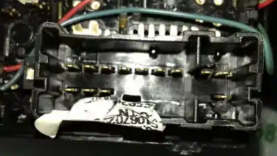 Pezzo di ricambio per auto di seconda mano comando pulito per renault clio iv business riferimenti oem iam   