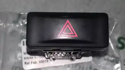 Second-hand car spare part Hazard Warning Lights for NISSAN X-TRAIL (T31) LE OEM IAM references 06016  