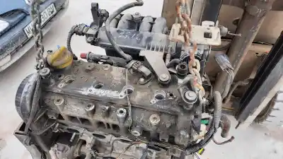 Pezzo di ricambio per auto di seconda mano motore completo per fiat idea (135) 1.4 riferimenti oem iam 843a1000  