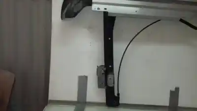 Peça sobressalente para automóvel em segunda mão elevador de vidros dianteira esquerda por bmw mini (r56) one referências oem iam 8820011 mo9519 rm09962016