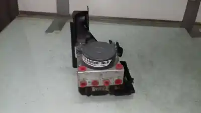 Second-hand car spare part abs for renault clio iii authentique oem iam references 026580559