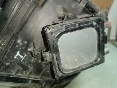 Second-hand car spare part right headlight for kia opirus básico oem iam references   