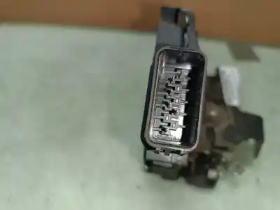 Peça sobressalente para automóvel em segunda mão fechadura da porta dianteira esquerda por ford focus lim. (cb4) titanium referências oem iam 3m5ar21813et  