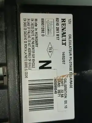 Peça sobressalente para automóvel em segunda mão centralina de luzes por renault clio iii confort dynamique referências oem iam 8200261817  