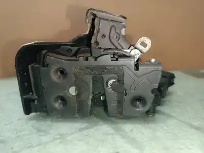Peça sobressalente para automóvel em segunda mão fechadura da porta dianteira direita por ford focus lim. (cb4) titanium referências oem iam 7m5ar21812aa  