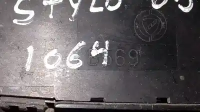 Second-hand car spare part left front power window switch for fiat stilo (192) 1.9 jtd / 1.9 jtd 115 active oem iam references b569  28204