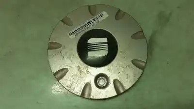 Recambio de automóvil de segunda mano de TAPACUBOS para SEAT CORDOBA BERLINA (6K2)  referencias OEM IAM 6K0601149C 1 TAPA 