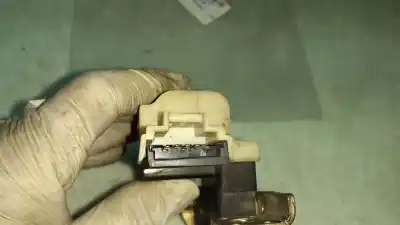 Peça sobressalente para automóvel em segunda mão fechadura do mala por renault scenic (ja..) 1.9 dci authentique referências oem iam   