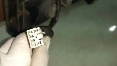 Peça sobressalente para automóvel em segunda mão farolim traseiro esquerdo por hyundai accent (lc) gl 4p referências oem iam   