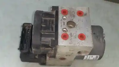 Peça sobressalente para automóvel em segunda mão abs por toyota corolla (e12) 2.0 d-4d linea terra berlina referências oem iam 4451002050