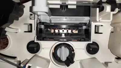 Second-hand car spare part heating / air conditioning control panel for citroen c2 furio oem iam references f664479w  69300002