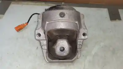 Second-hand car spare part left engine support for audi a4 berlina (b8) basis oem iam references 8r0199381  