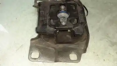 Second-hand car spare part left engine support for ford focus lim. business oem iam references v617m121 322a69a 821901