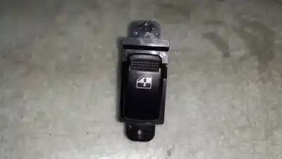 Peça sobressalente para automóvel em segunda mão botão / interruptor elevador vidro traseiro direito por kia rio 1.5 crdi referências oem iam 935811g000