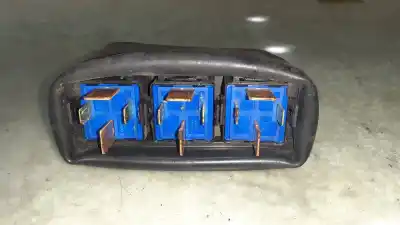 Pezzo di ricambio per auto di seconda mano relè per kia rio 1.5 crdi riferimenti oem iam 952703a005  