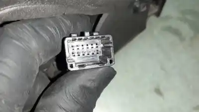 Peça sobressalente para automóvel em segunda mão espelho retrovisor esquerdo por renault clio iii authentique referências oem iam 12443060  12443020