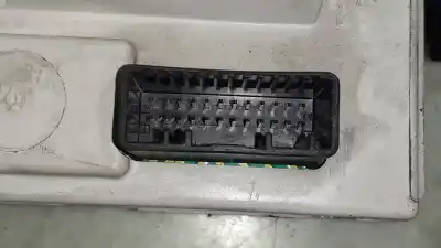 Second-hand car spare part multifunction display for renault clio iii authentique oem iam references 8200307273c 8200307273 216751788