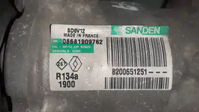 Peça sobressalente para automóvel em segunda mão compressor de ar condicionado a/a a/c por renault clio iii authentique referências oem iam 8200651251  sd6v12