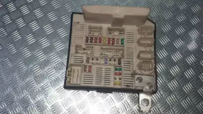 Peça sobressalente para automóvel em segunda mão  por RENAULT KANGOO  Referências OEM IAM 8200451802 9601313070 519220016