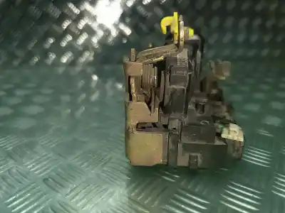 Pezzo di ricambio per auto di seconda mano serratura porta anteriore destra per renault kangoo (f/kc0) authentique riferimenti oem iam   