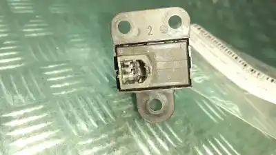 Pezzo di ricambio per auto di seconda mano interruttore per hyundai ix35 classic 2wd riferimenti oem iam   