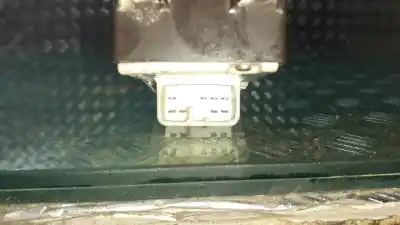 İkinci el araba yedek parçası sol ön pencere anahtari için toyota yaris (ksp9/scp9/nlp9) básico oem iam referansları   