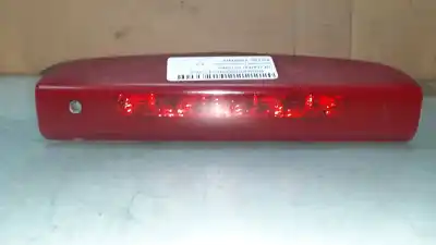 Pezzo di ricambio per auto di seconda mano Luce Freno Centrale per OPEL CORSA E Edition ecoFlex Riferimenti OEM IAM 316627975  