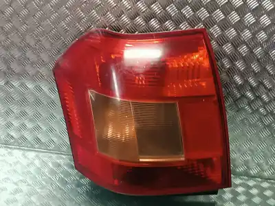 Peça sobressalente para automóvel em segunda mão farolim traseiro direito por toyota corolla (e12) 2.0 d-4d linea terra berlina referências oem iam 