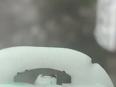 Second-hand car spare part right front power window switch for renault clio iii confort dynamique oem iam references 156018100  