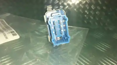 Second-hand car spare part right front power window switch for renault kangoo dynamique oem iam references 2808202  