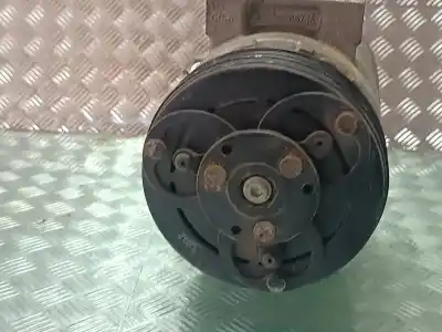 Peça sobressalente para automóvel em segunda mão compressor de ar condicionado a/a a/c por dacia sandero ambiance referências oem iam 926006775ra  vcs141c