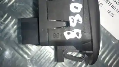 Second-hand car spare part left front power window switch for citroen c3 1.1 furio oem iam references 96401469t  