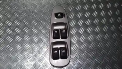 Second-hand car spare part LEFT FRONT POWER WINDOW SWITCH for KIA SHUMA II  OEM IAM references 020926  
