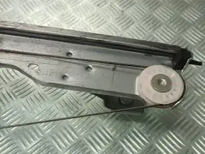 Second-hand car spare part driver left window regulator for dacia duster ambiance 4x2 oem iam references 807210751r  9030320c