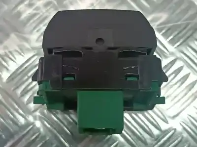 Second-hand car spare part switch for dacia duster ambiance 4x2 oem iam references 251538545r  