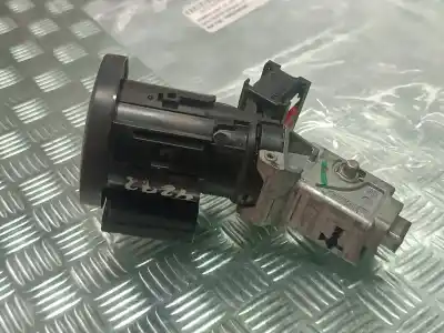Second-hand car spare part ignition switch for dacia duster ambiance 4x2 oem iam references n0502060b01  g7687c478