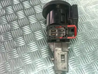 Second-hand car spare part ignition switch for dacia duster ambiance 4x2 oem iam references n0502060b01  g7687c478