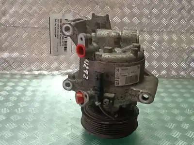 İkinci el araba yedek parçası KLIMA KOMPRESÖRÜ için DACIA DUSTER  OEM IAM referansları 926005154R  T99006AA