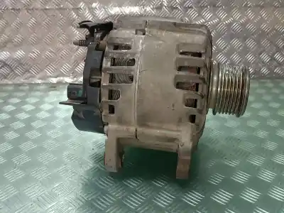 Tweedehands auto-onderdeel alternator voor dacia duster ambiance 4x2 oem iam-referenties 231000788r tg15c230 2711343b