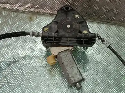 Second-hand car spare part passenger side right window regulator for renault clio ii fase ii (b/cb0) authentique oem iam references 130822019  106212