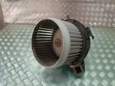 Автозапчастина б/у вентилятор опалення для citroen c4 picasso feel посилання на oem iam 5p1330100  5p1331000