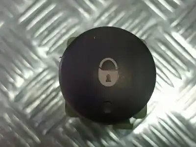 Pièce détachée automobile d'occasion bouton interrupteur pour microcar mc2  références oem iam   