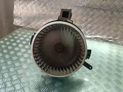 Pezzo di ricambio per auto di seconda mano ventola riscaldamento per citroen c4 picasso attraction riferimenti oem iam 5p1330400  