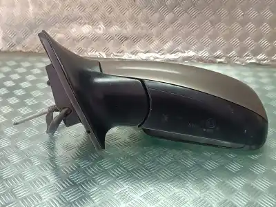 Recambio de automóvil de segunda mano de retrovisor derecho para peugeot 407 st sport referencias oem iam 4145  