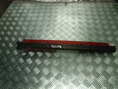 Автозапчасти б/у центральный стоп-сигнал за audi a3 (8l) 1.9 tdi ссылки oem iam 8d9945097b  