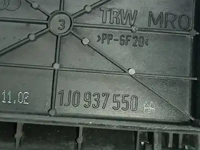 Second-hand car spare part fuse box unit for seat leon (1m1) stella oem iam references 1j0937550  