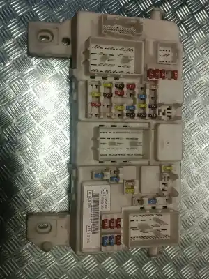 Pezzo di ricambio per auto di seconda mano scatola relè/fusibili per ford focus lim. (cb4) focus lim. (cb4) (2007 - 2011) riferimenti oem iam 7m5t14a073be