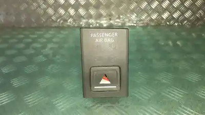 Second-hand car spare part Hazard Warning Lights for VOLKSWAGEN GOLF VII LIM. (BQ1) 1.6 TDI OEM IAM references 5G1919225  