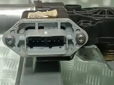 Second-hand car spare part driver left window regulator for renault clio iv clio iv oem iam references 12800149202b  807018534r