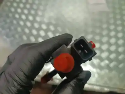 Second-hand car spare part additional air valve for renault clio iv clio iv oem iam references 8200603558  